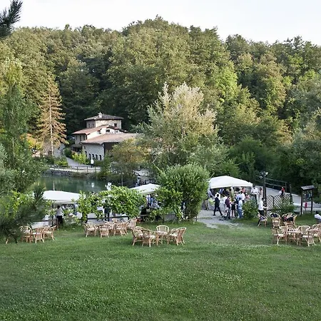 ホリデーパーク Parco Matildico Di Montalto