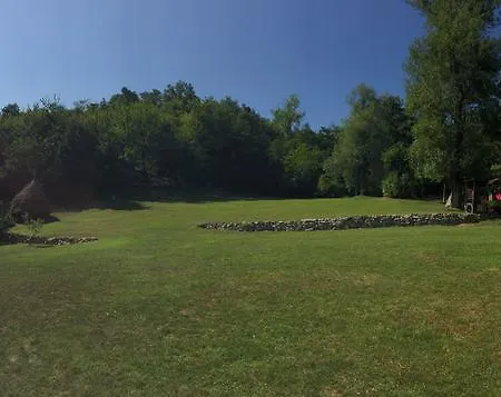 Üdülőpark Parco Matildico Di Montalto Cadelbosco di Sopra