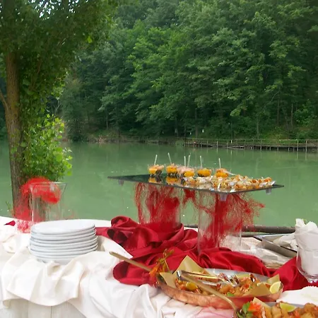 Üdülőpark Parco Matildico Di Montalto Cadelbosco di Sopra