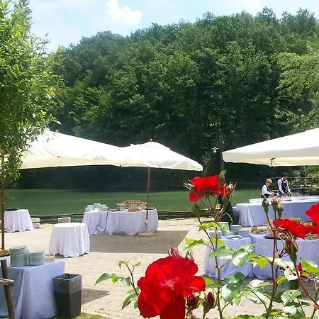 Üdülőpark Parco Matildico Di Montalto *